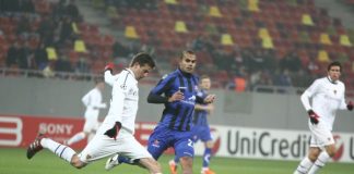 Sute de spectatori au părăsit Naţional Arena la pauza meciului Oţelul-FC Basel