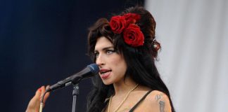 A trecut un an de la moartea lui Amy Winehouse