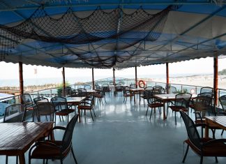 Proaspat deschis-Pe vapor la 2 Mai cu servire de 5 stele