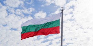 Bulgarii iși dau foc!