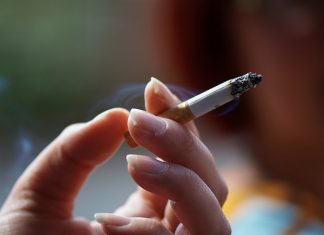 Fumatorii trebuie sa faca anual un control pulmonar!