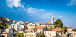 Larnaca, locatia perfecta pentru o escapada de toamna
