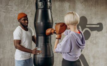 Clasic, tip para sau cu suport – ce sac de box ti se potriveste?