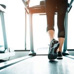 Antrenamente eficiente acasă sau la sală: benzi de alergare și biciclete eliptice pentru un stil de viață activ